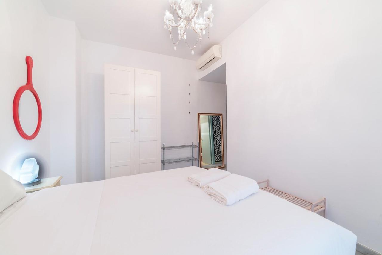 Alohamundi Aire Apartment Seville Luaran gambar